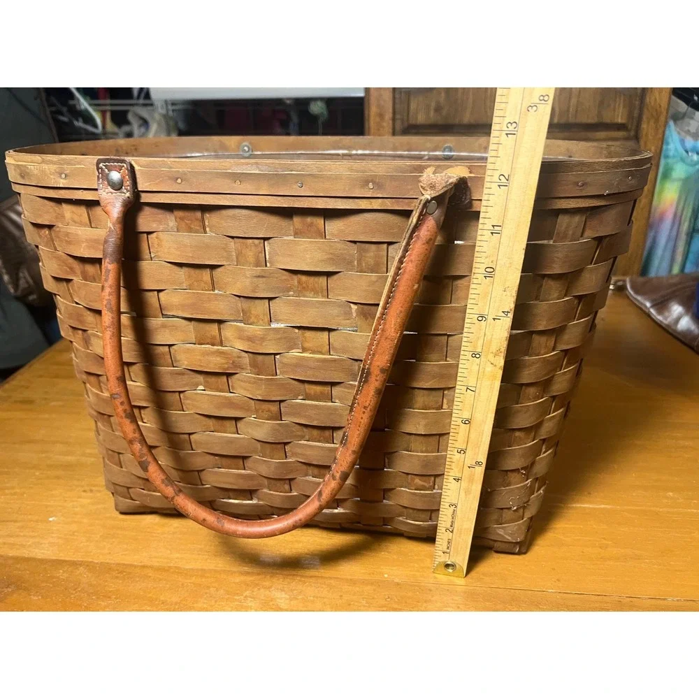 Longaberger 2004‎ Handmade Woven Purse Basket with Leather Handle and Liner